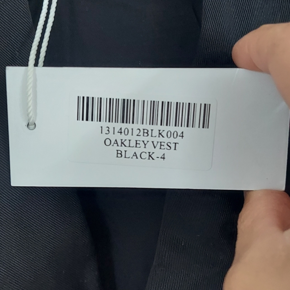 Reformation Oakley vest in various sizes - Picture 6 of 8